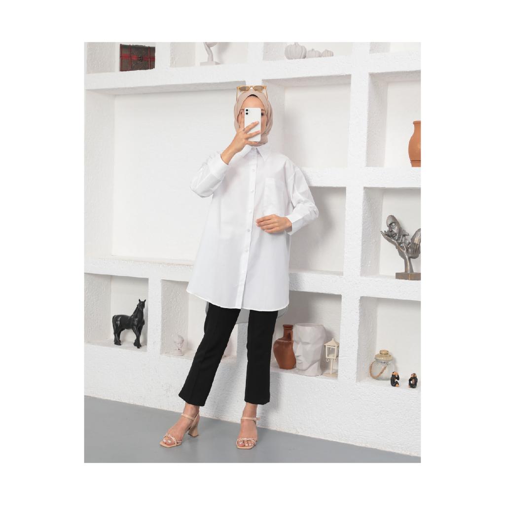 Cămașă cu tăietură liberă