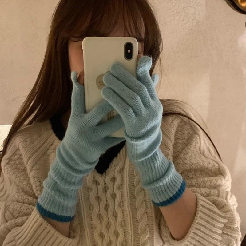 Womens Winter Warm Fleece-Lined Touchscreen Gloves With Finger Separation Korean Style