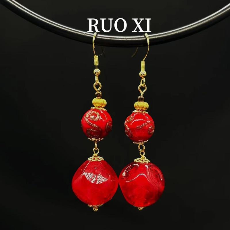 Meier Used vintage retro palace style southern red threaded glass ancient necklace earrings