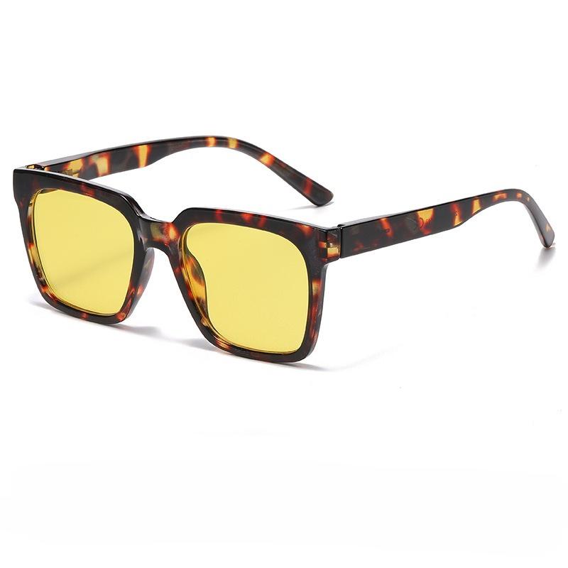 New Square-Frame High Definition Night Vision Glasses Stylish and Versatile Anti-Glare Eyewear Classic Driving Shades Unisex