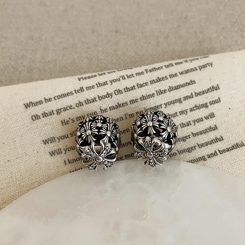 

Серьги-гвоздики Vintage Croix Cross Ball, женские, нишевые, с высоким чувством индивидуальности, модные, темпераментные, универсальные серьги