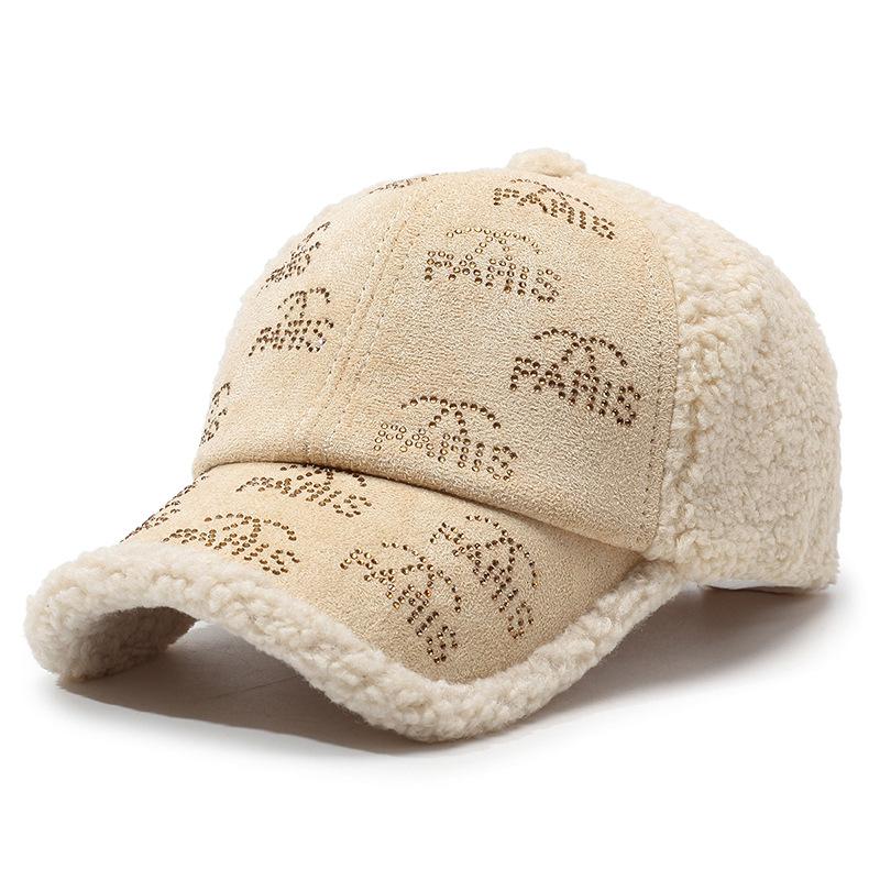 

Бейсбольная кепка из овечьей шерсти со стразами и алфавитом с бриллиантами для мужчин и женщин, теплая зимняя спортивная кепка для активного отдыха Adjustable светло-бежевый