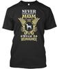 „Mom With A Weimaraner Tees Never Underestimate“-T-Shirt, hergestellt in den USA, Größen S bis 5XL
