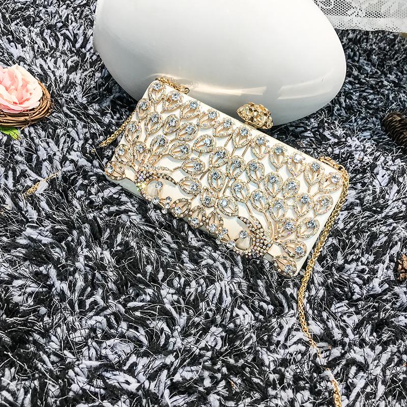 Fashion versatile chain shoulder messenger bag temperament personality diamond-encrusted peacock hand dinner bag new women's bag