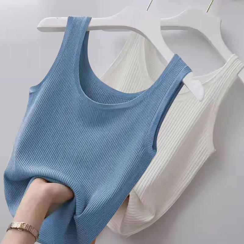 Classic Polyester Sleeveless Tank Top For Women With Round Neck Casual Wear