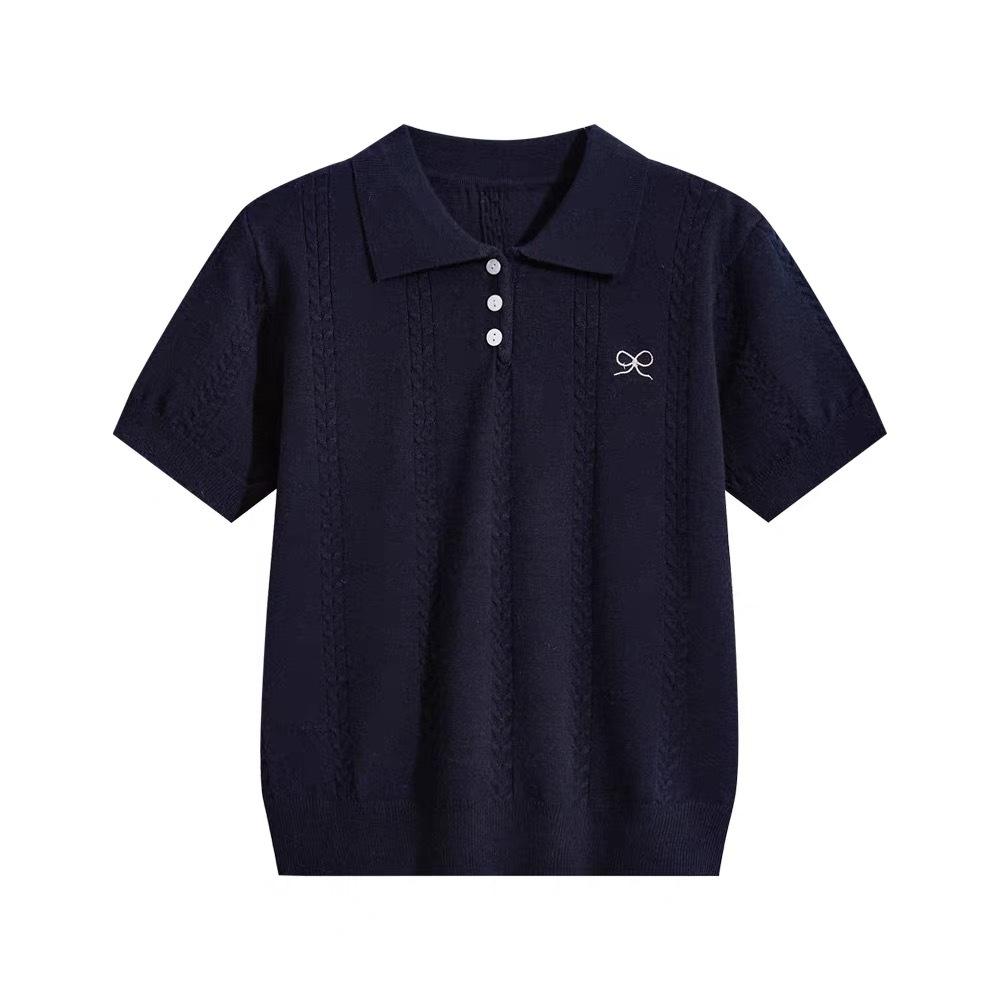 Tricou cu mânecă scurtă brodat cu fundă pentru femei, Un nou tricou polo de vară în stil coreean cu umeri drepți și un top subțire din tricot