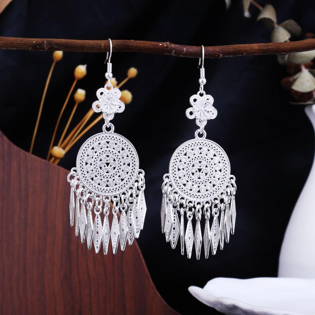 Miao Silver Tassel Earrings: Ethnic Style, Fashionable Exaggeration, Light Luxury Design