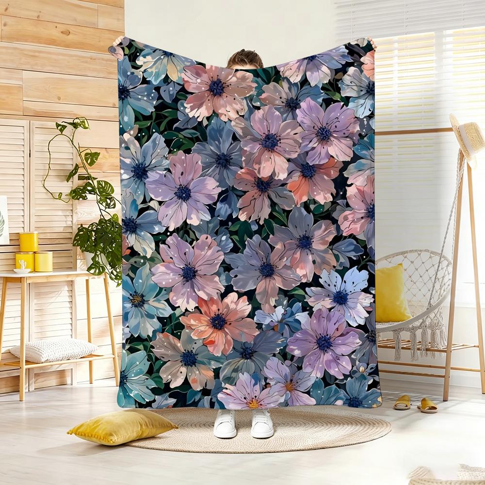 Fresh Flowers Throw Lightweight 240G Flannel Blanket Soft Skin-Friendly For Summer Cooling