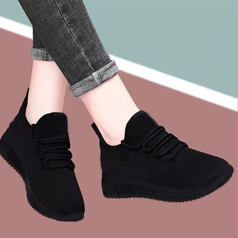 Neue weiche Sohle rutschfeste Küchenarbeits- schwarze Arbeitsschuhe Damen alte Pekinger Stoffschuhe lässige Sportschuhe Fitness Laufen