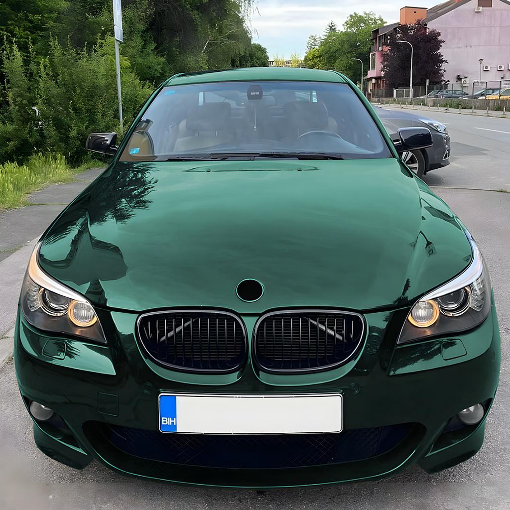 For BMW 5 Series E60 E61 2004-2010 Cross-border modification of the grille exterior decoration of the horizontal  parallel bars
