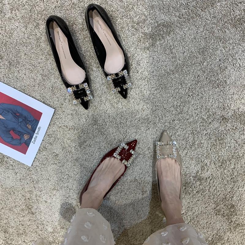 Large size pointed single shoes women's spring and summer new versatile rhinestone late evening breeze gentle laden shoes soft leather soft bottom fl