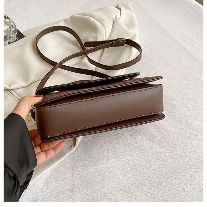 Классическая однотонная сумка на плечо высокого класса для женщин — фото 10