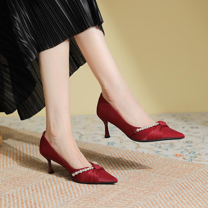 Knotted Pearl Xiuhe Bridal Shoes: Women's Silk Sheepskin High Heel Stilettos with Pointed Toe