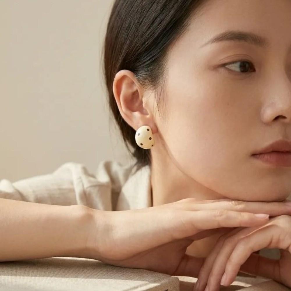 Trendy Polka Dot Hoop Earrings Sweet Geometric Earrings Retro C-Shaped Enamel Earrings  Party