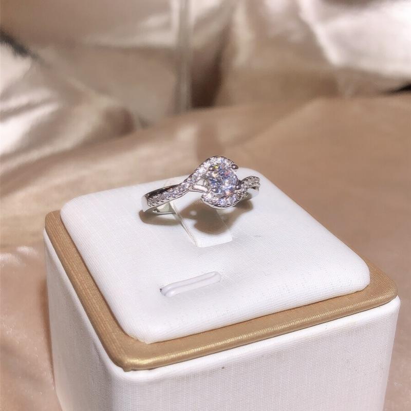 Tendance Mode Européenne et Américaine Bague Bague Zircon Bijoux de Main pour Femmes Niche