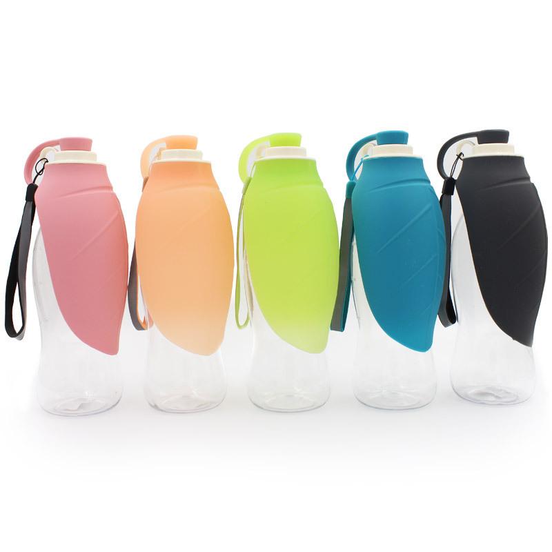 Eco-Friendly Durable Portable Pet Dog Drinking Cup Outdoor Water Feeder Bottle with Silicone & Plastic Construction