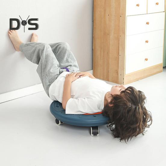 Balance Board with 5 Balls Wheels Handle Heavy Duty Portable Maze Wobble Board Toddler Sensory Balance Training Rocker Board Kids Physical Therapy Toy