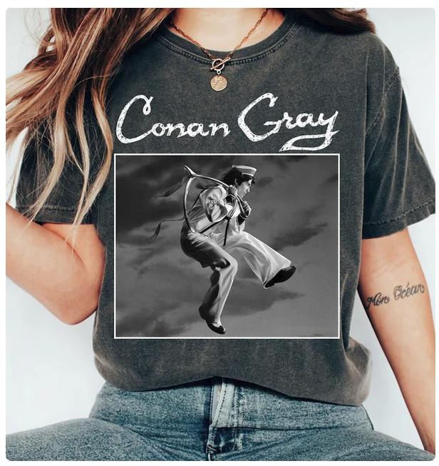 Conan Gray Wishbone Tour Vintage Concert Tee Retro Music Fan Gift Shirt Unisex T-Shirt S