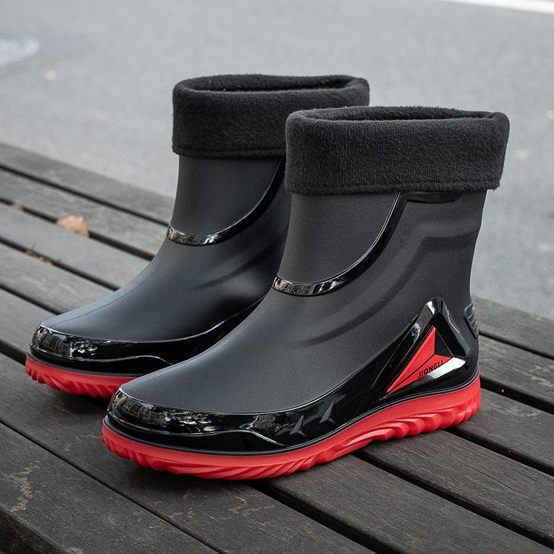 Fashion Locomotive Style Cool Men's Rain Shoes Wear Versatile and Comfortable Outdoor Camping Waterproof Shoes Non-slip Rubber Shoes