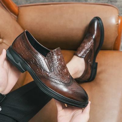 New Crocodile Vintage Men Shoes Formal Dress Casual Leather Shoes Business Wedding Loafers Designer Brogue Office Shoes