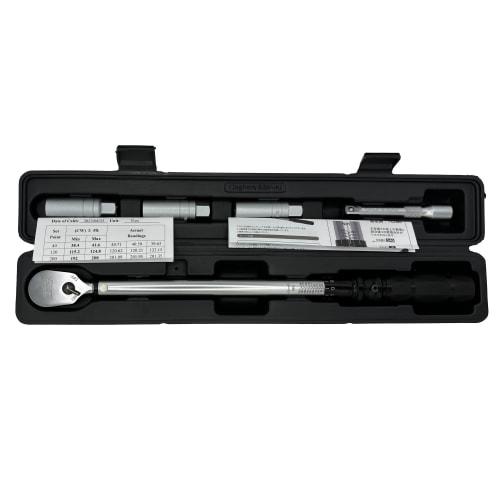 PWT Torque Wrench Set for Automotive Tire Change, 12.7mm (1/2 Inch) 90-Tooth Wheel Nut Deep Socket, 20-200Nm, Made In Taiwan