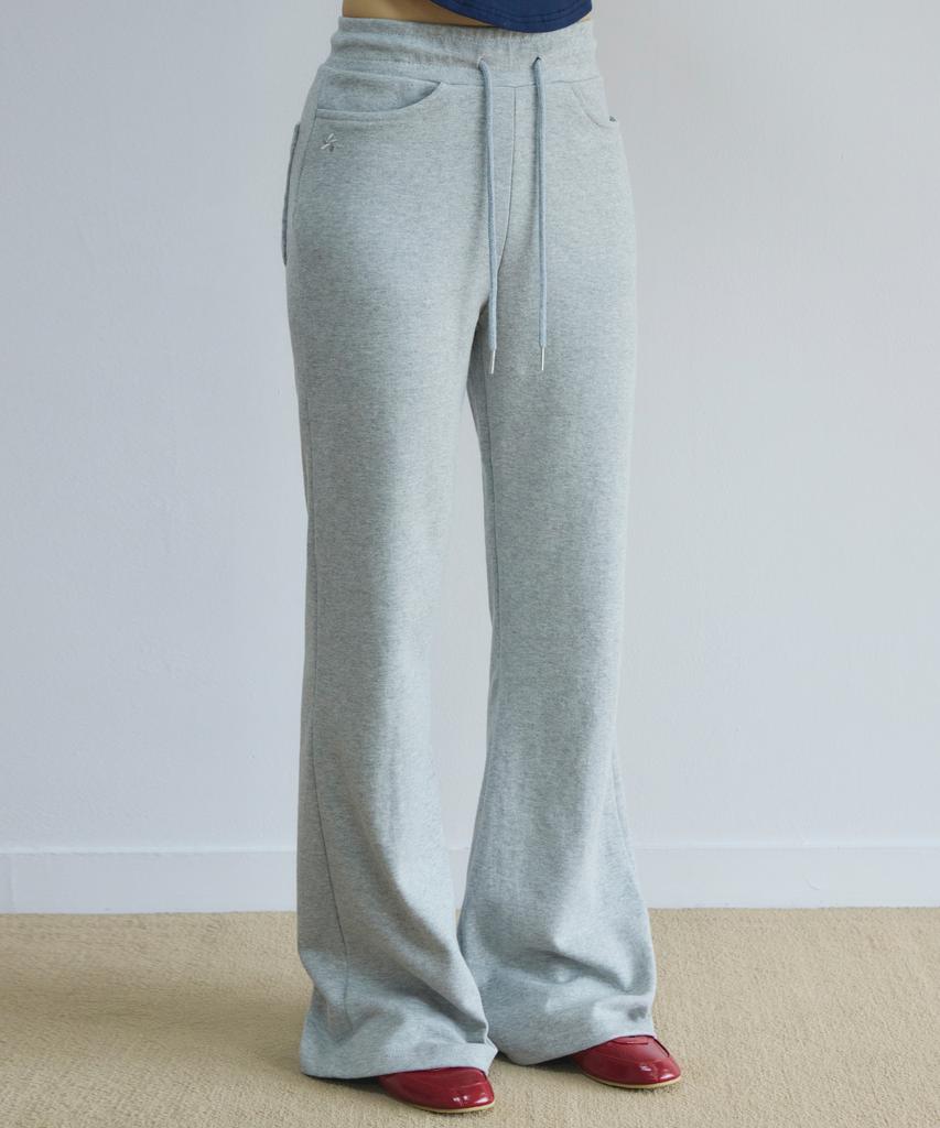 Seulliggeullou Bootcut Logo Training Pants [Gray]