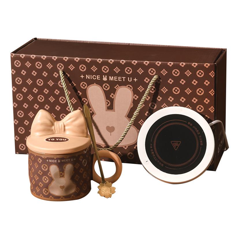 Retro Rabbit Ceramic Mug Souvenir Gift High Value with Cover Autumn and Winter Warm Water Cup Business Event Gift