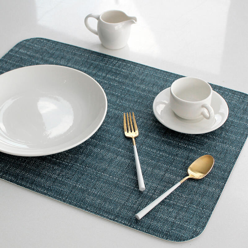 Wool faux leather double-sided table mat NV+BR