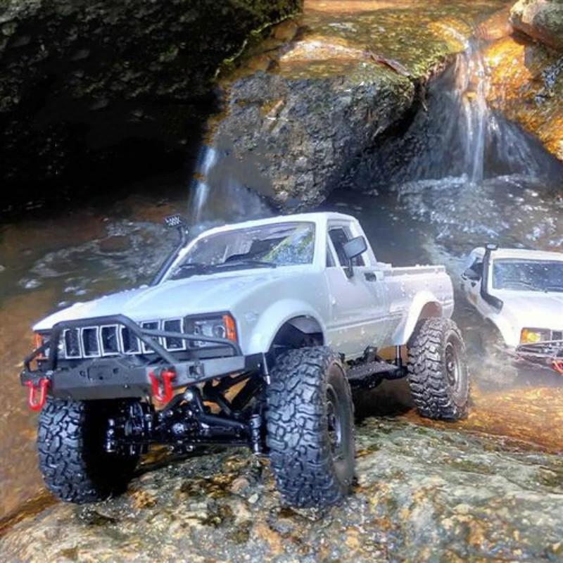 C64-1 New WPL RC CAR 1/16 2.4G Full Scale 4WD Adults Climbing Car Off Road Vehicle C24 Pickup Truck Remote Control Boy Model Toy