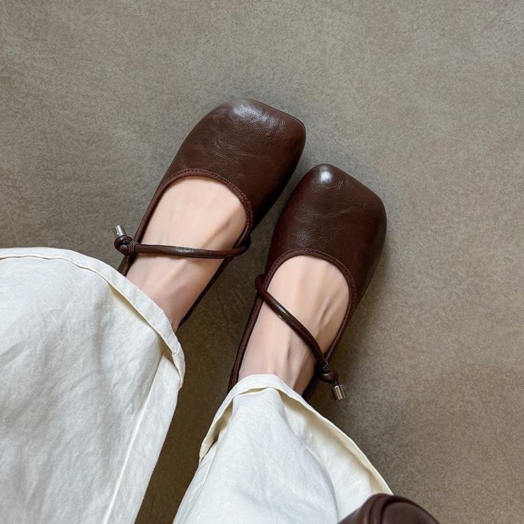 Retro Literary Fairy Style Mary Jane Shoes 2025 Spring and Summer New Square Head Flat Bottom Word with Mary Jane Shoes