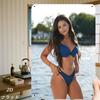D Bemol pc Duży x Cal (xcm) Metalowa Sztuka Ścienna Retro Kobieta w Niebieskim Bikini Scena Plażowa nad Jeziorem Vintage Znak Tekstowy Bezramowe