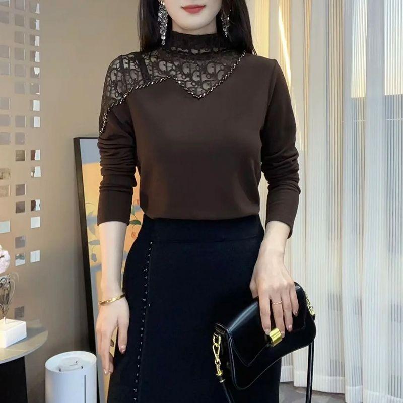 

Женская базовая рубашка с неровным полувысоким воротником, ажурным тиснением, ромбовидным узором, осенне-зимний темперамент, плотный двусторонний бархатный топ 3XL кофейный