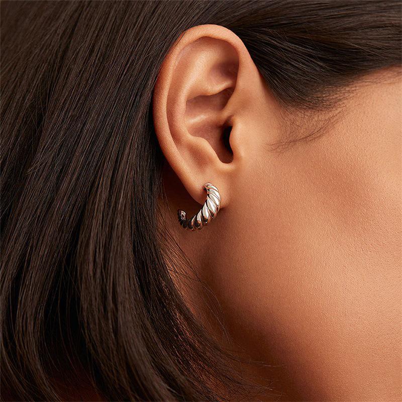 14K Gold European-Style C-Shaped Croissant Earrings for Women
