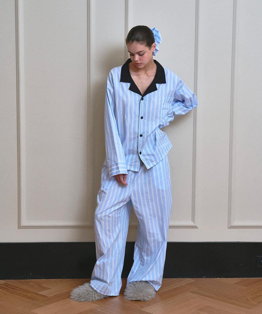 Vinaj Jenny Stripe Scrunchie (Baby Blue)