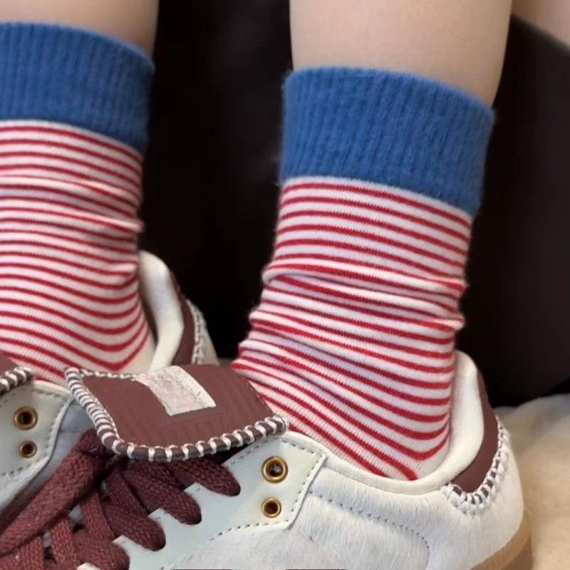 Warm-toned Socks for Women In Autumn, with Contrasting Colors, Seam Stitching, Retro and Casual Mid-calf, Student Sweat-absorbing Pile