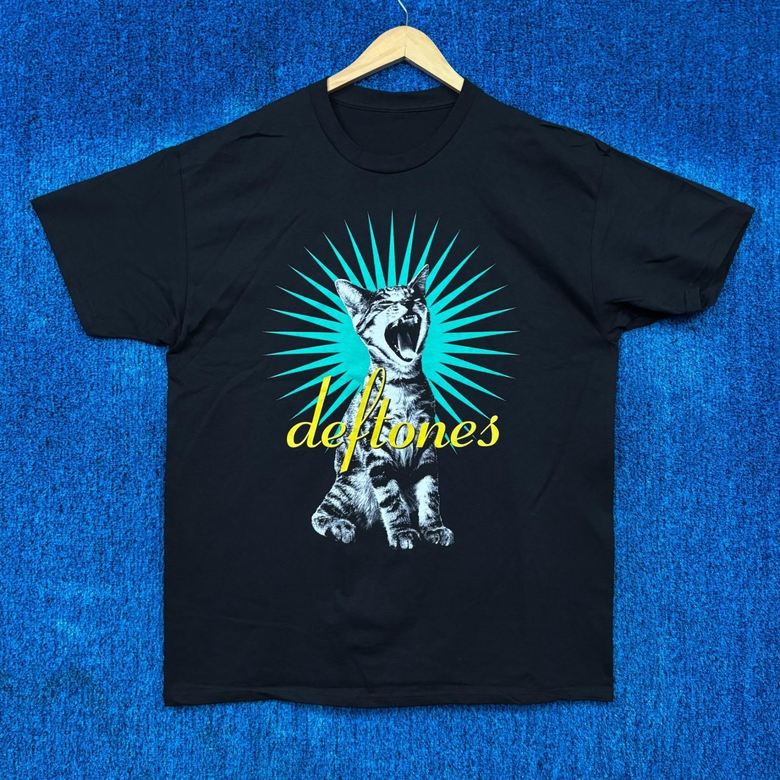 Deftones (like) Linus Album Cover Art Nu Metal Band Tee XL Unisex T-Shirt XXXXL
