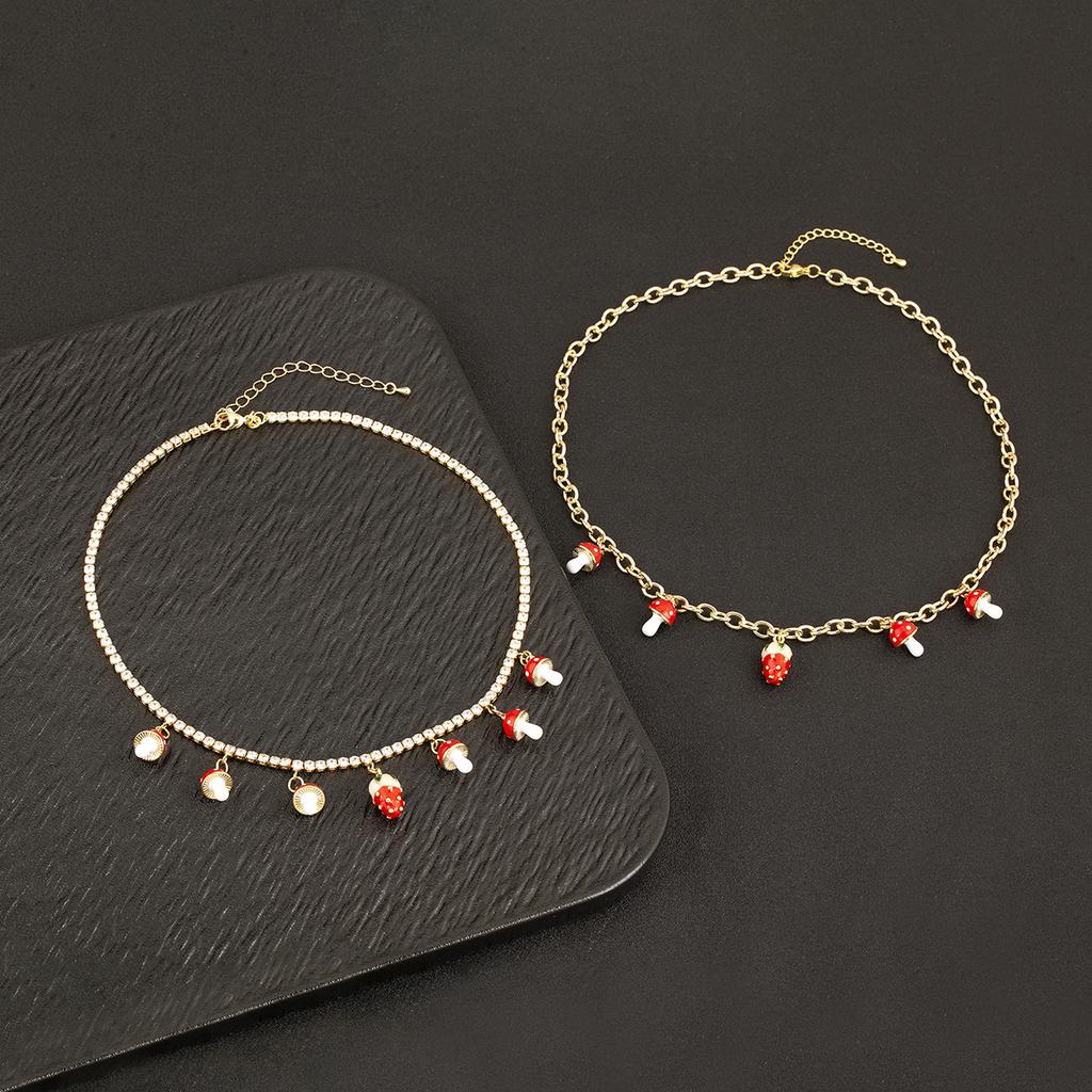 Nidin New Popular Red Strawberry/Mushroom Delicate Pendant Necklace For Women Female Romantic Sweet Simple Style Jewelry Gifts