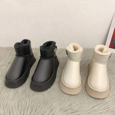 Snow Boots Women's Thick-soled Super Soft Muffin Velvet Thickened Waterproof and Non-slip Fur Integrated 2025 New Bread Short Boots