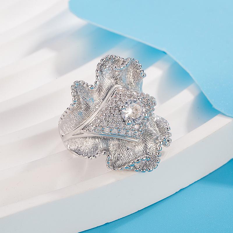 

Elegant 2026 Brushed Skirt Edge Ring: Unique, High-End, and Exquisitely Shining Design Adjustable Opening