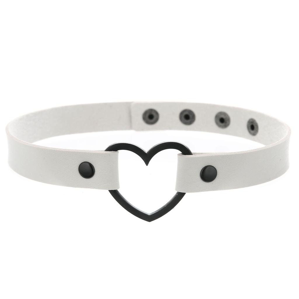 Goth Leather Heart Choker Necklace for Women Girls Adjustable Punk Collar Necklace Kawaii Cute Jewelry