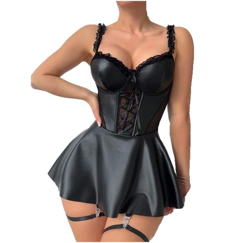 Sexy gonna con bretelle in pelle PU verniciata traforata, set con gonna a bretelle, tentazione calda, sesso libero