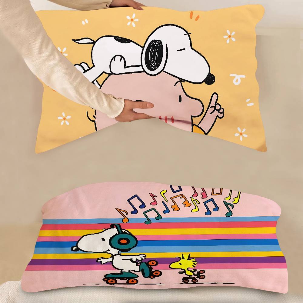 Classic Comic S-Snoopy Dog Pillow Towel Made Of Polyester Non-slip Cartoon Style Breathable Washable Pillowcase For Home Use