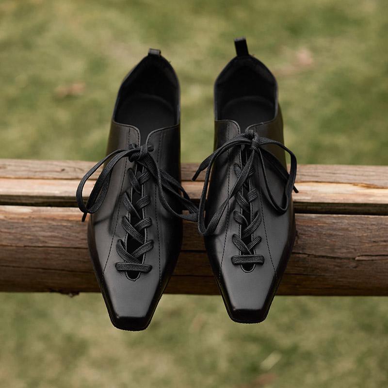 Fashion 2025 Hot Sale Fashion Low Heel Lace Up Genuine Leather Pumps Women Daily Walk Flats Young Girls Casual Spring Autumn Black Shoes