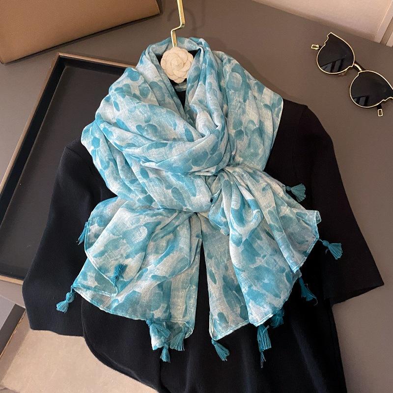 31 Design Fashion Bohemina Paisley Floral Tassel Viscose Shawl Scarf High Quality Wrap Pashmina Stole Bufandas Muslim Hijab