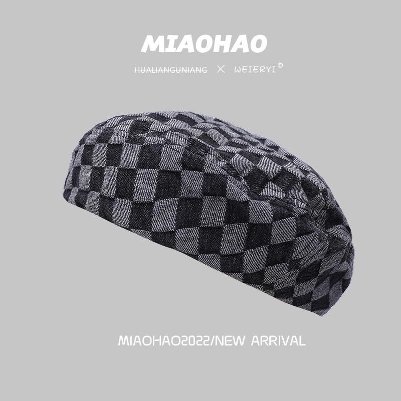 Womens Stylish Beret For Fall And Winter Cotton Fabric With Plaid Design