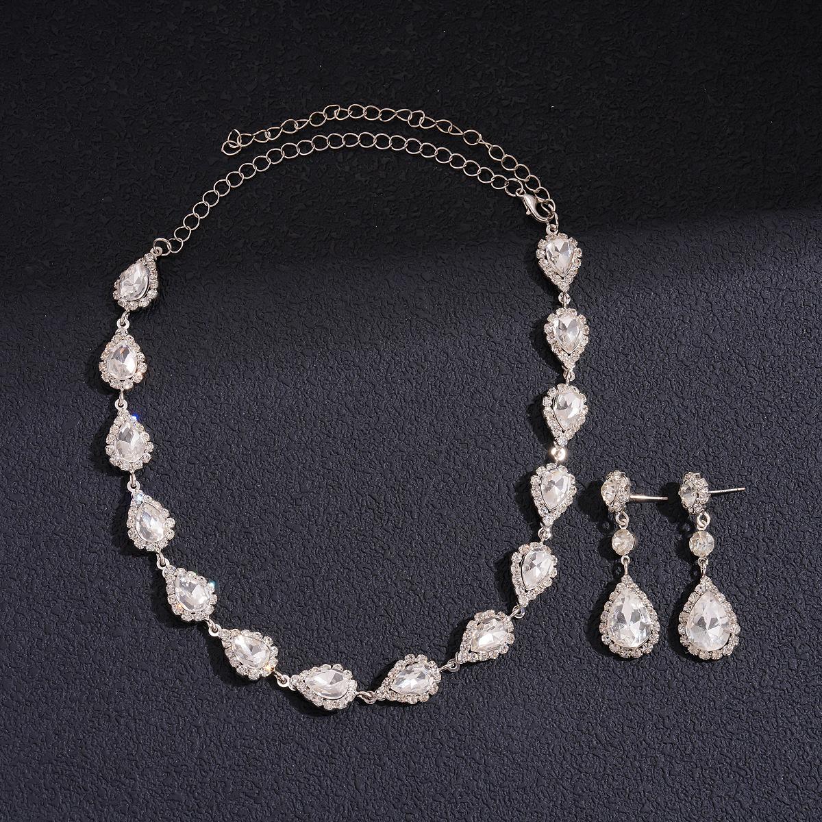 Two-piece court style diamond drop-shaped collarbone chain exquisite necklace