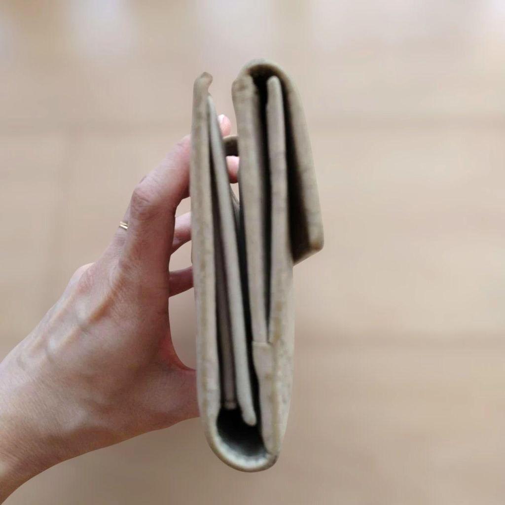 Used GUCCI Gucci GG Long Wallet Leather GD Hardware Guccissima White