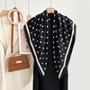 Autumn And Winter White Flower Print Fresh And Elegant 90 Square Scarf Herringbone Shawl Soft Skin-Friendly Warm Scarf