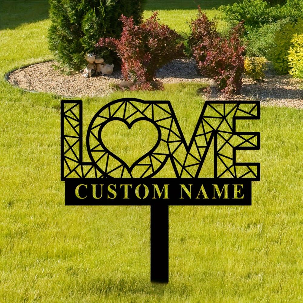 Customizable Vintage Metal Garden Sign Rustic Love Plaque Personalized Name Plate for Wedding Outdoor Decor Durable