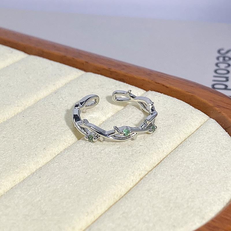 Klein Frisch Sommer Kühle Gefühl Grün Zir*****Stift Ringlicht Luxus Hoher Sinn Temperament Stapeln Tragen Nischenring Frau